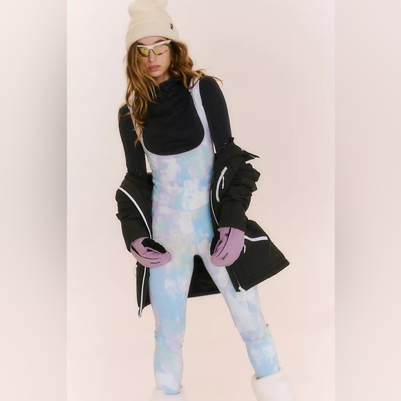 NWT You Know It Base Onesie Printed - Picture 1 of 4